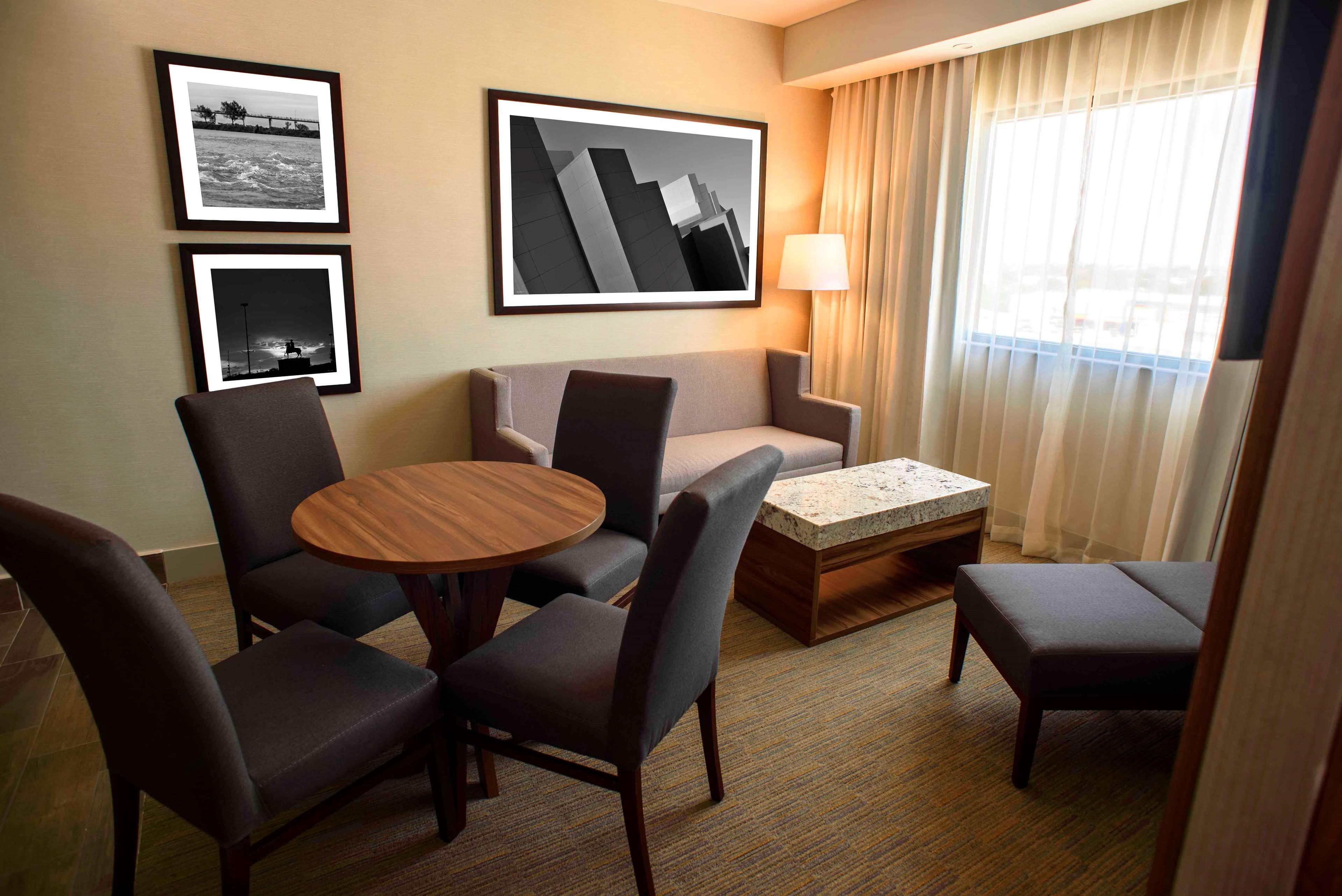 Hampton Inn Piedras Negras Exterior photo